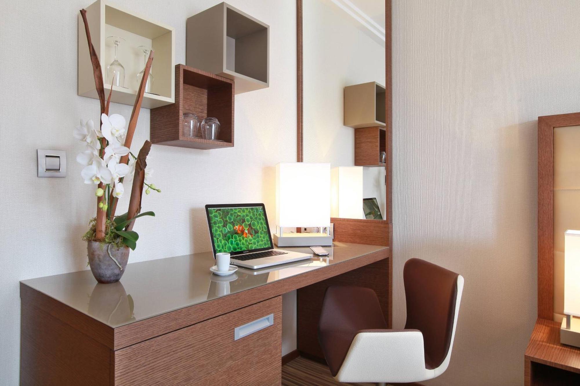 Ac Hotel By Marriott Ambassadeur Antibes - Juan Les Pins Exterior foto
